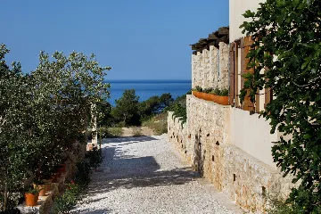 Seaside Villa Retreat with Pool, Zaraće
