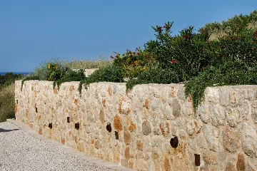 Seaside Villa Retreat with Pool, Zaraće