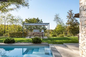 Modern Forestside Villa with Pool in Motovun