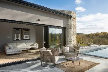 Modern Forestside Villa with Pool in Motovun