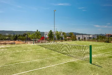 Private Villa with Pool and Tennis Court in Šibenik