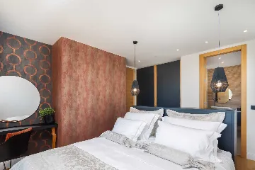 Private Villa with Pool and Tennis Court in Šibenik