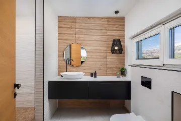 Private Villa with Pool and Tennis Court in Šibenik