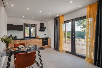 Private Villa with Pool and Tennis Court in Šibenik