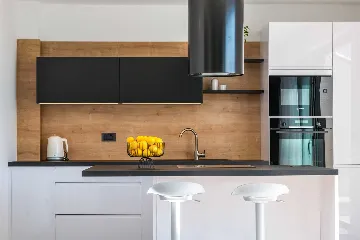 Modern Seafront Villa with Pool in Slano