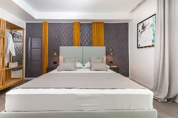 Coastal Villa with Infinity Pool in Slano