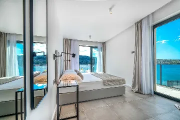 Coastal Villa with Infinity Pool in Slano