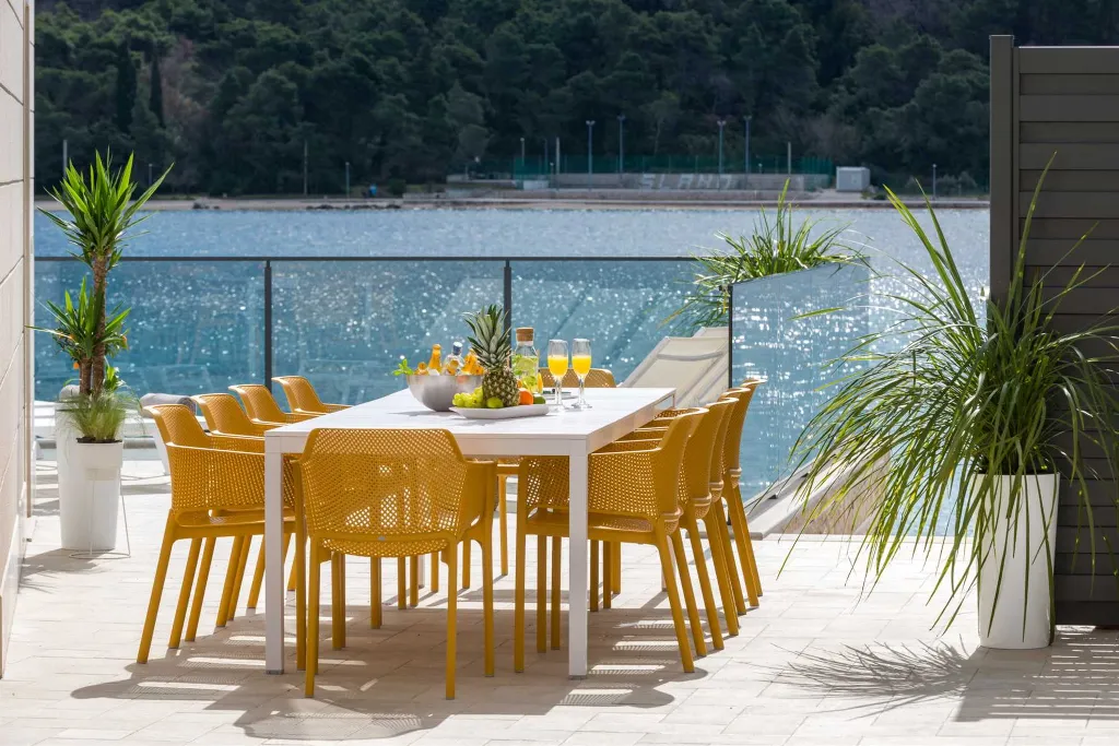 Coastal Villa with Infinity Pool in Slano