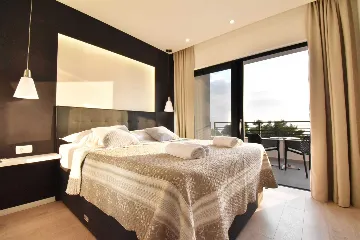 Modern Villa with Heated Pool in Makarska