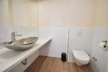 Modern Villa with Heated Pool in Makarska