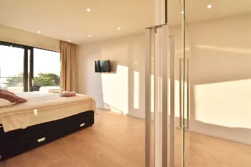 Modern Villa with Heated Pool in Makarska