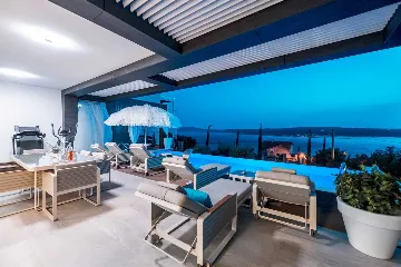 Spacious Contemporary Villa with Pool in Crikvenica