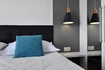 Contemporary Villa with Heated Pool in Makarska