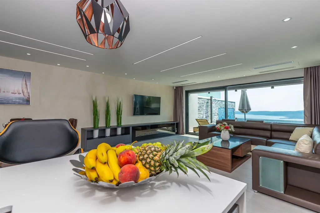 Modern Hilltop Villa with Pool in Crikvenica