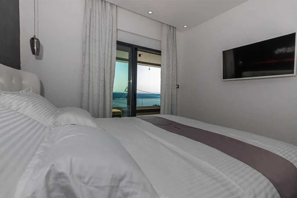 Modern Hilltop Villa with Pool in Crikvenica