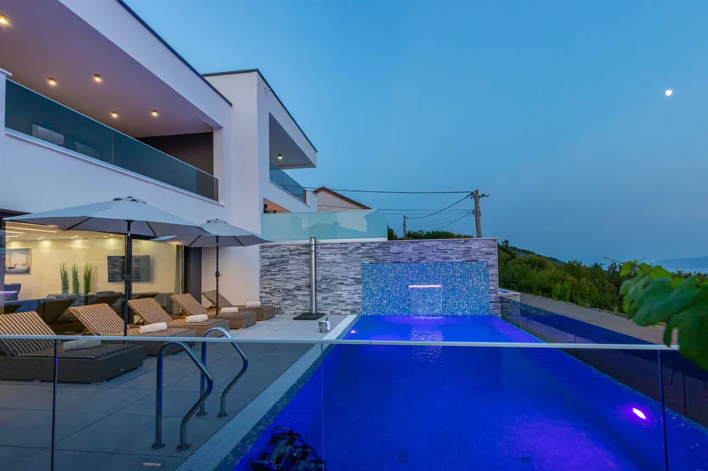 Modern Hilltop Villa with Pool in Crikvenica