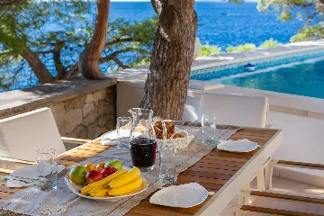 Seaside Villa with Pool in Primošten