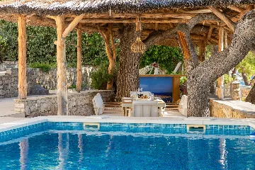 Seaside Villa with Pool in Primošten