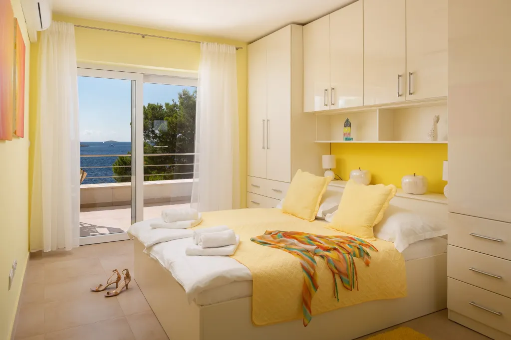 Seaside Villa with Pool in Primošten
