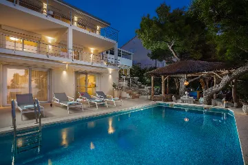 Seaside Villa with Pool in Primošten