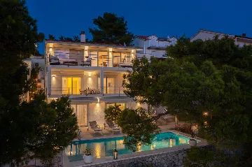 Seaside Villa with Pool in Primošten