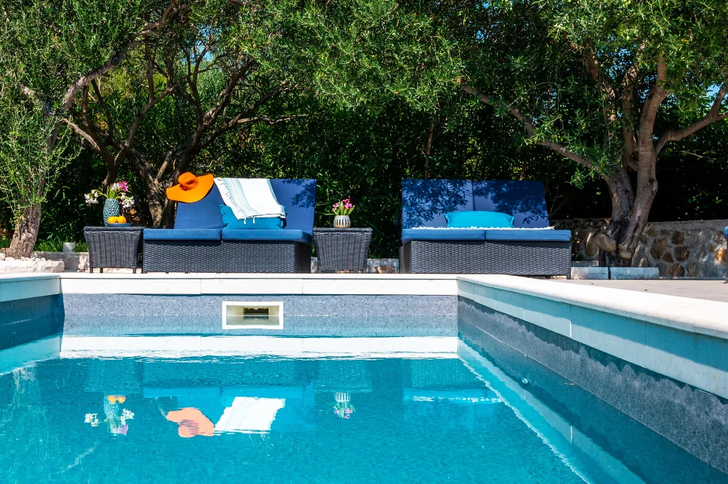 Seaside Family Villa with Pool on Prvić Luka Island