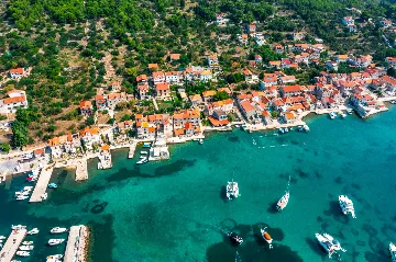 Seaside Family Villa with Pool on Prvić Luka Island