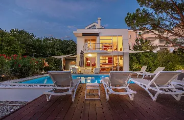 Premium Villa with Pool and Garden in Crikvenica