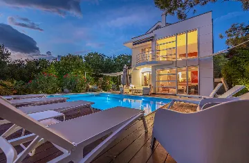 Premium Villa with Pool and Garden in Crikvenica