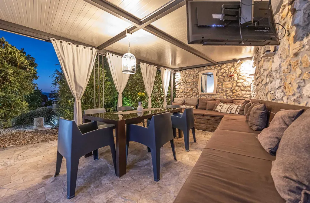 Premium Villa with Pool and Garden in Crikvenica