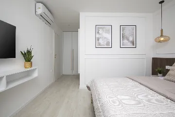 Modern Villa with Pool in Marčana