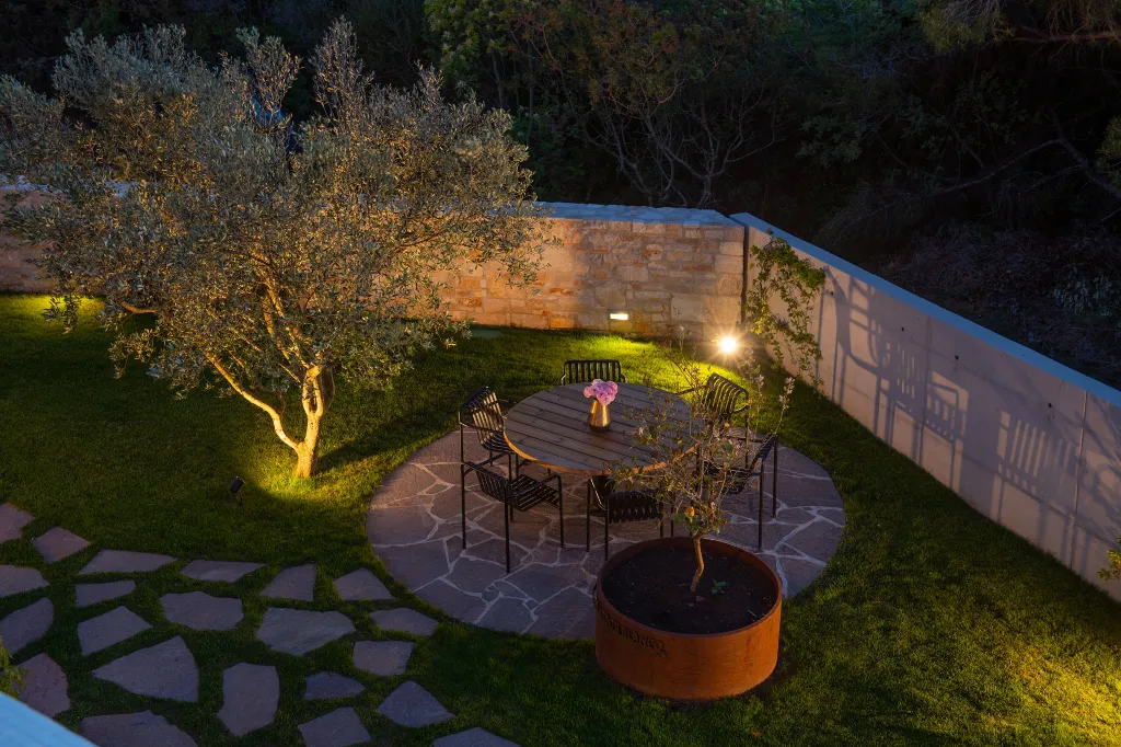 Modern Family Villa with Heated Pool, Fažana