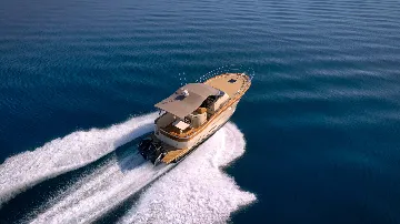 Modern Family Villa with Heated Pool, Fažana