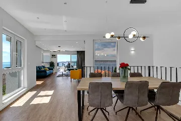 Modern Three-Bedroom Villa with Pool in Brela