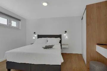 Modern Three-Bedroom Villa with Pool in Brela