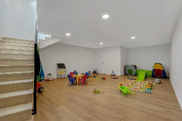 Modern Three-Bedroom Villa with Pool in Brela