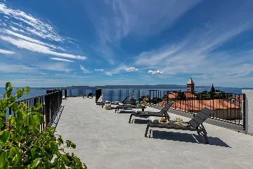 Modern Three-Bedroom Villa with Pool in Brela