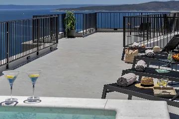 Modern Three-Bedroom Villa with Pool in Brela