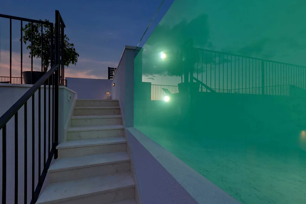 Modern Three-Bedroom Villa with Pool in Brela