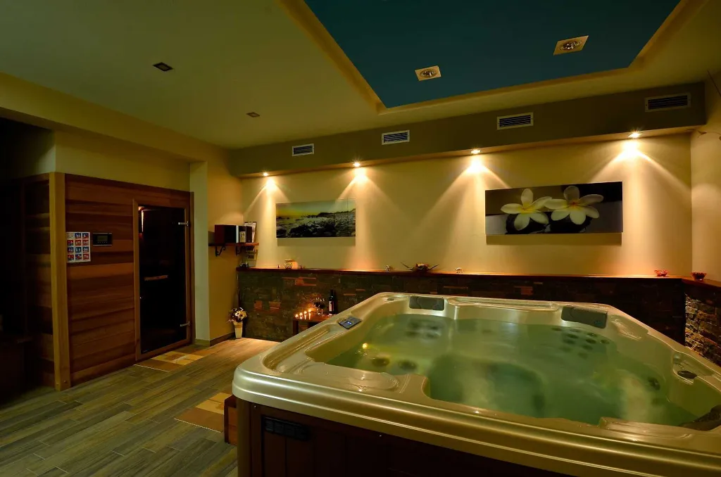 Spacious Villa Retreat with Pool in Buzet