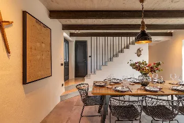 Spacious 4-Bedroom Villa with Pool in Golaš, Istria