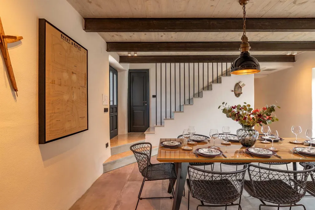 Spacious 4-Bedroom Villa with Pool in Golaš, Istria