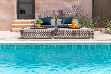 Spacious 4-Bedroom Villa with Pool in Golaš, Istria