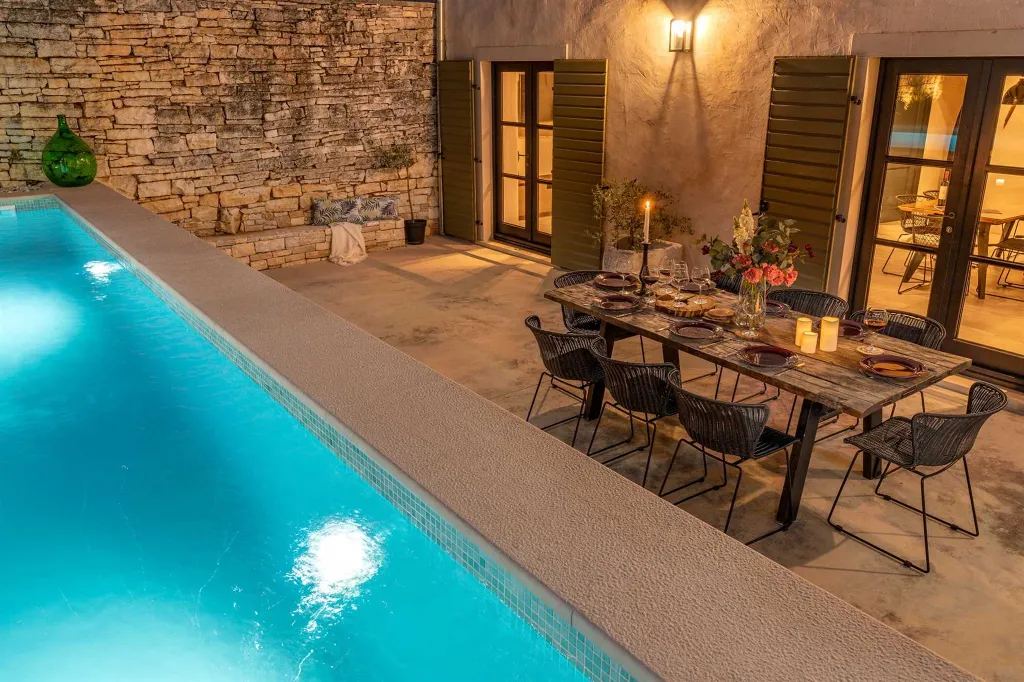 Spacious 4-Bedroom Villa with Pool in Golaš, Istria