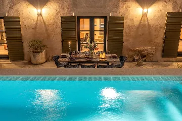 Spacious 4-Bedroom Villa with Pool in Golaš, Istria