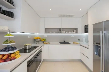 Seaview Grand Villa with Pool in Brela