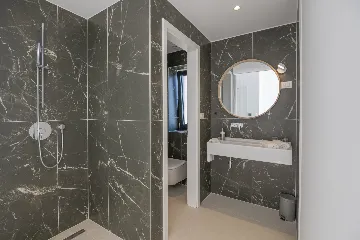 Seaview Grand Villa with Pool in Brela