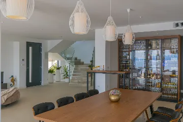 Seaview Grand Villa with Pool in Brela