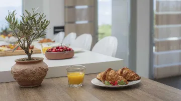 Contemporary Villa Retreat with Heated Pool, Splitska