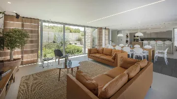 Contemporary Villa Retreat with Heated Pool, Splitska